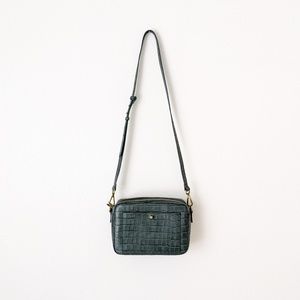 Madewell Large Transport Camera Bag: Croc Embossed Leather Edition